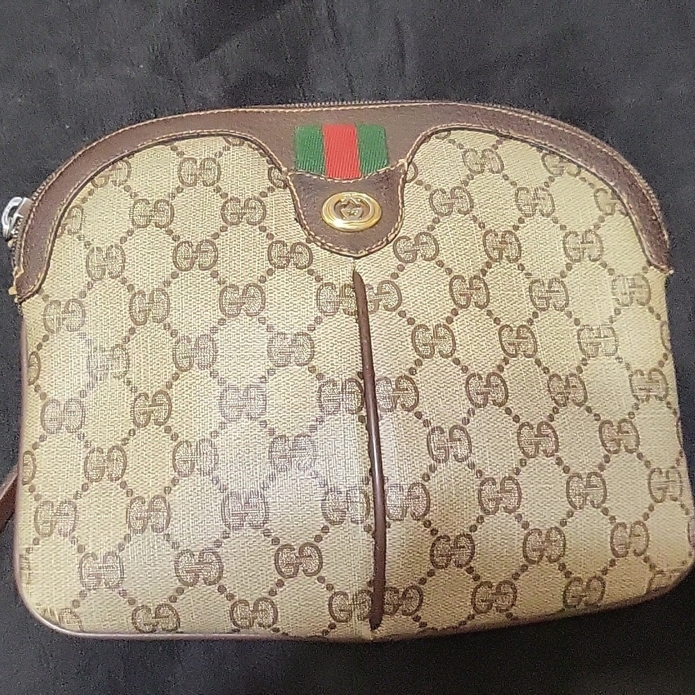 Gucci crossbody bag